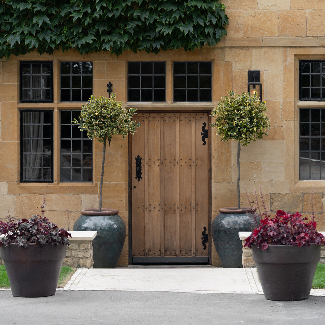 Restoring Hyll Hotel