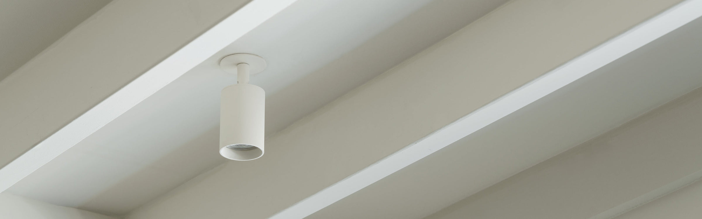 Paintable spotlights