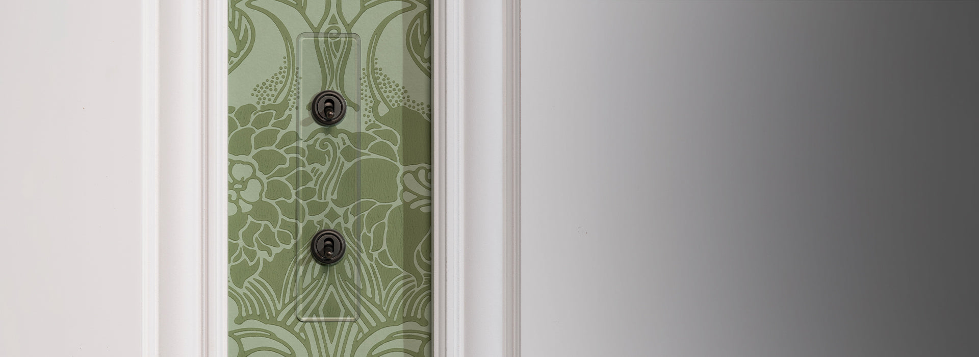 Clear Bronze 4G toggle light switch