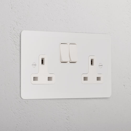 Double Socket UK _ Paintable White