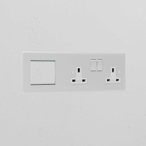 1G 50mm Module & Double Socket Uk Plate - Clear White